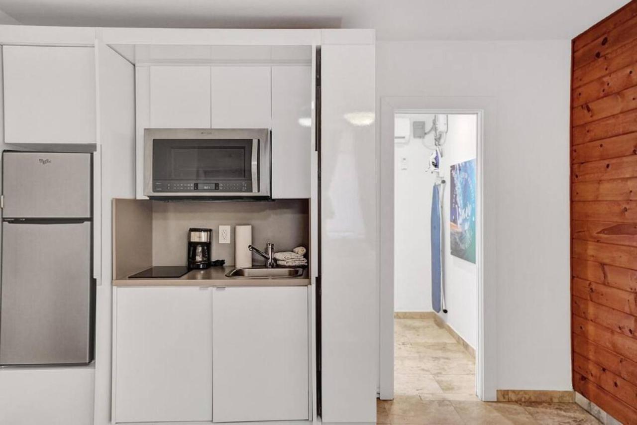 Waves Beach Town Cozy Studio Apartment 폼파노 비치 외부 사진
